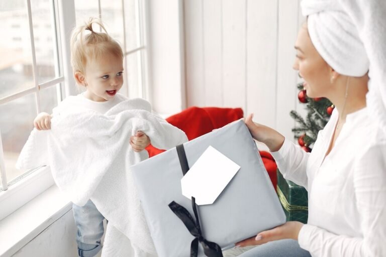 lookwhatmomfound giveaways